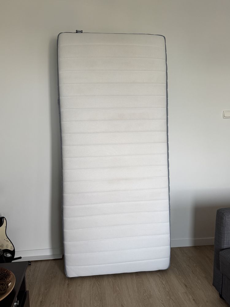 materac Valevag 90x200 ikea