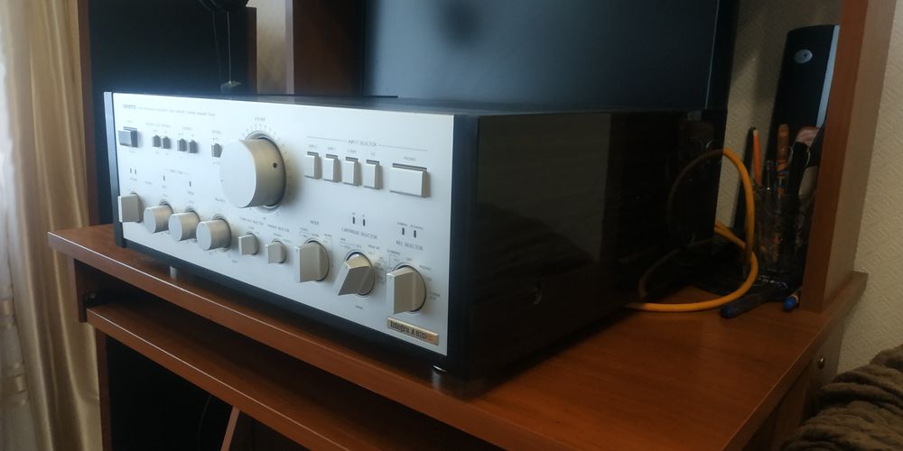 Усилитель Onkyo integra A820rs