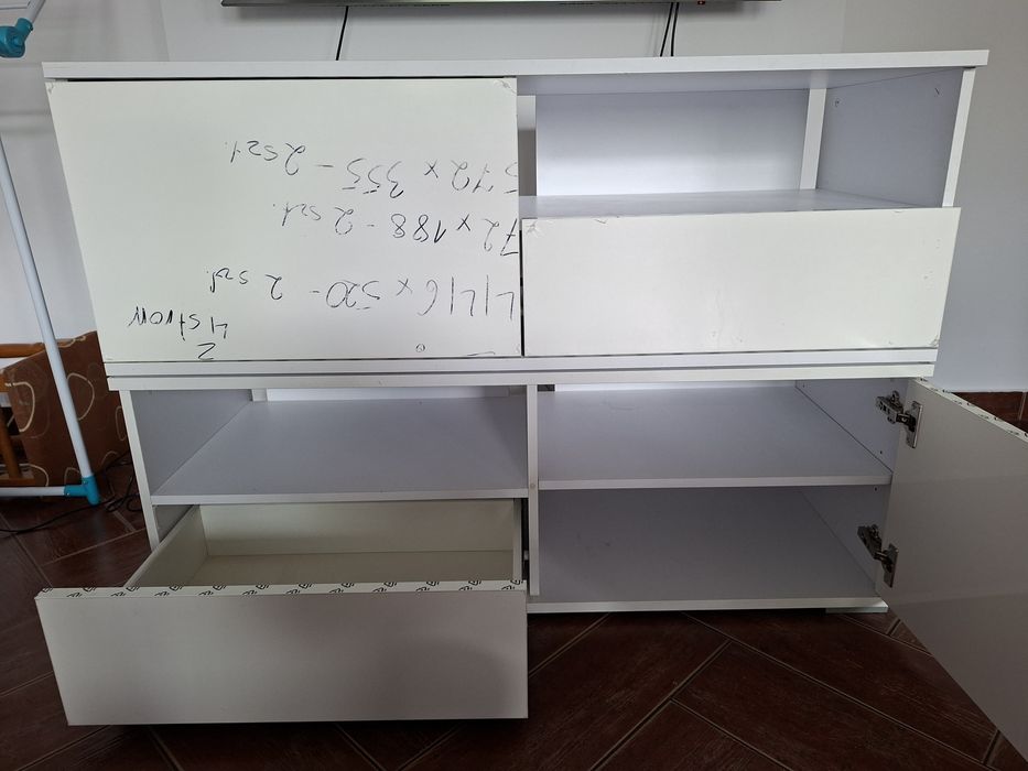Szafka pod TV - front biały połysk nowy