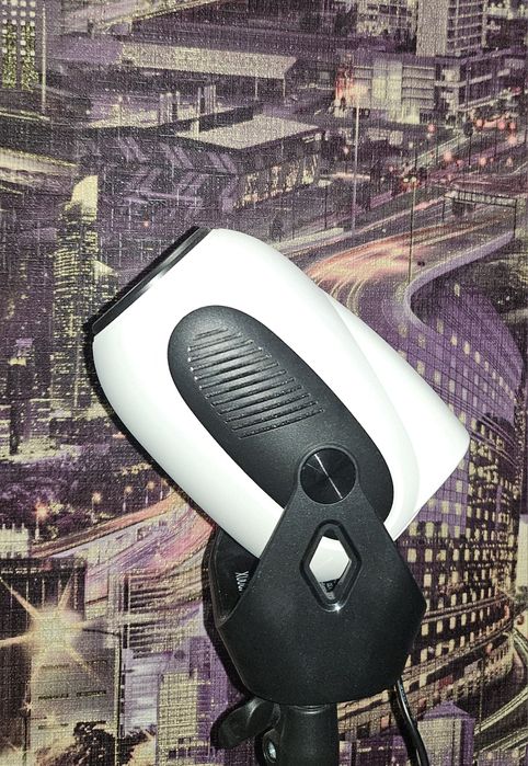 Проектор Panda Meets Pixel-Magcubic HY300X Portable Series