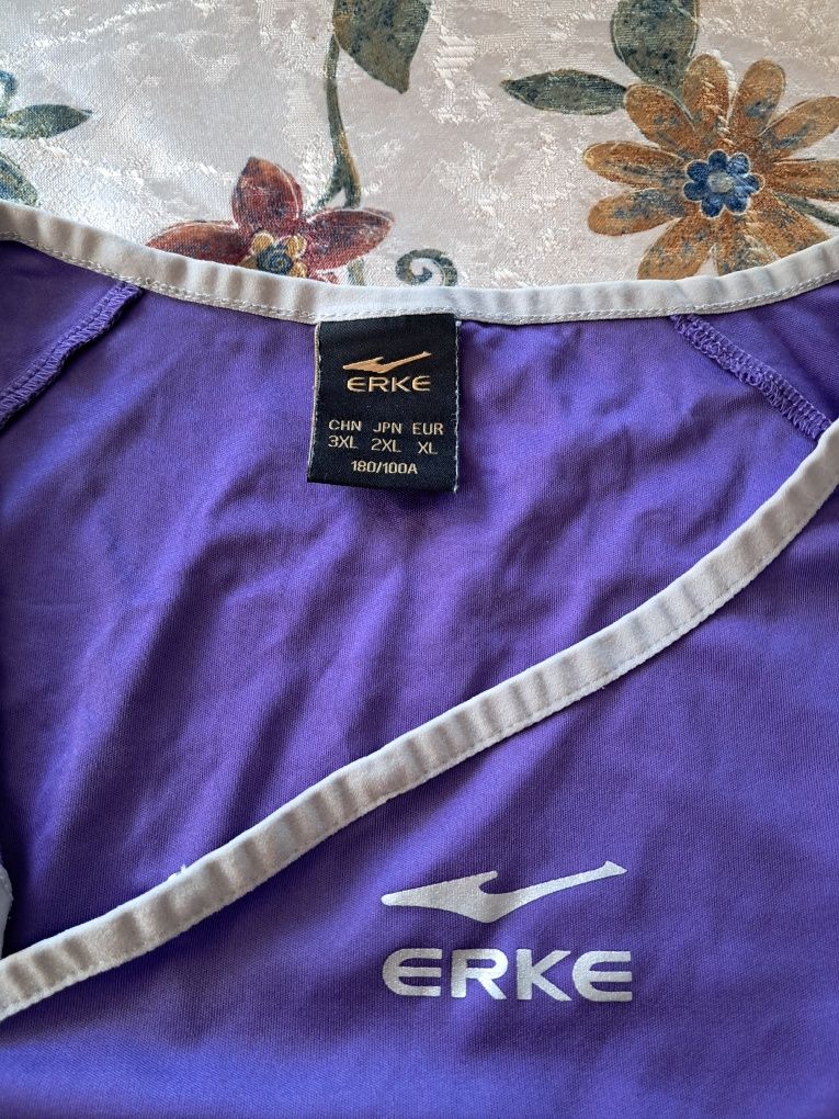 Koszulka sportowa