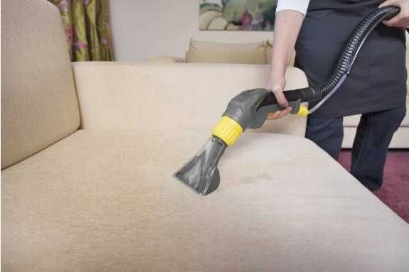 Wynajem - Odkurzacz piorący Karcher Puzzi + proszek 100g