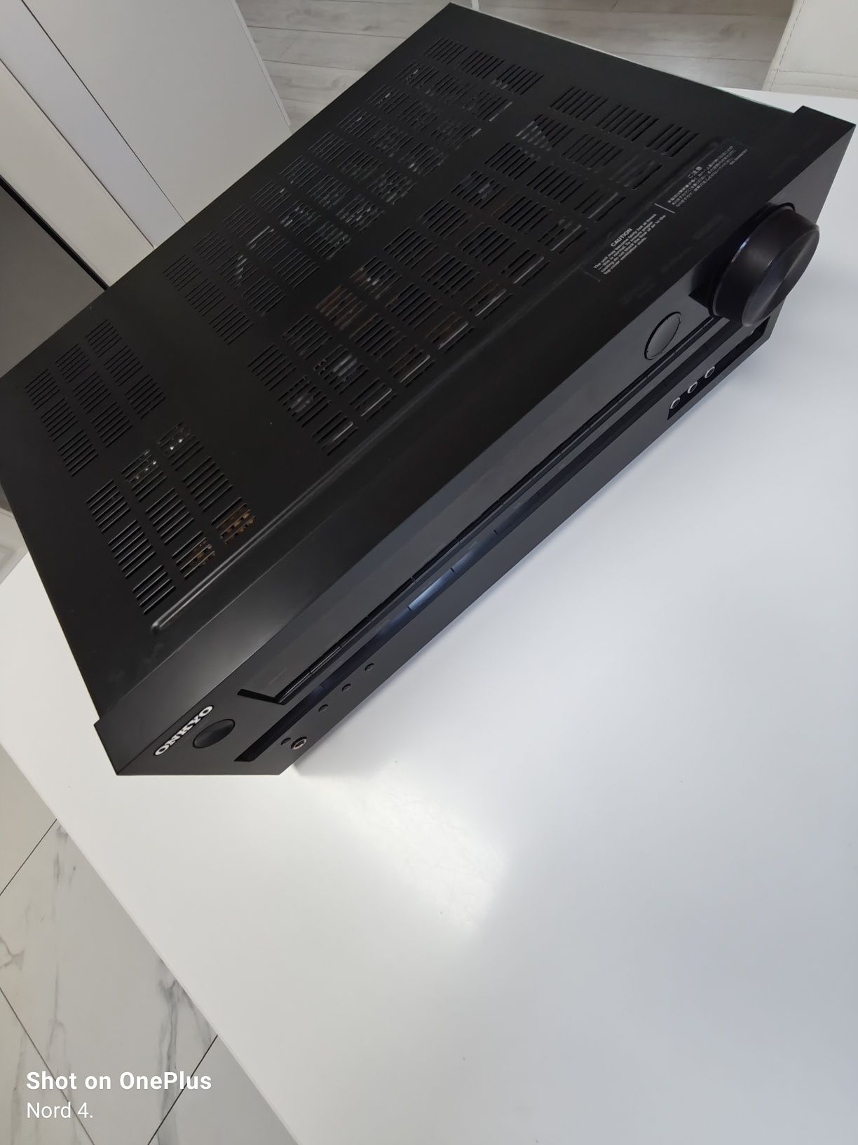Sprzedam Onkyo HT-R548
