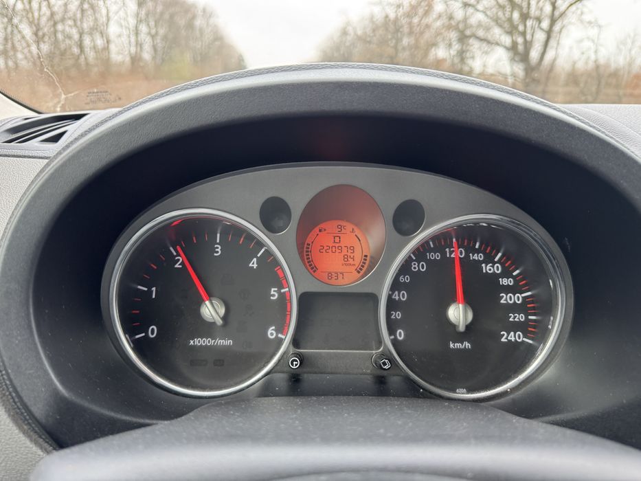 Nissan Xtrail t31 2009 2.0 дизель автомат 4х4