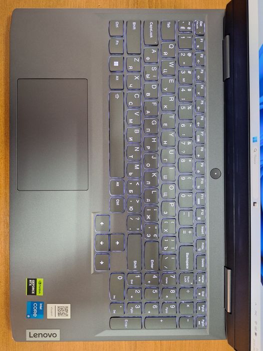Lenovo LOQ 15IRH8 i5-12450H RTX 4060 8Gb DDR5 16Gb SSD 512Gb