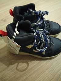 Tênis-bota menino - T30 - Zara Kids. A estrear