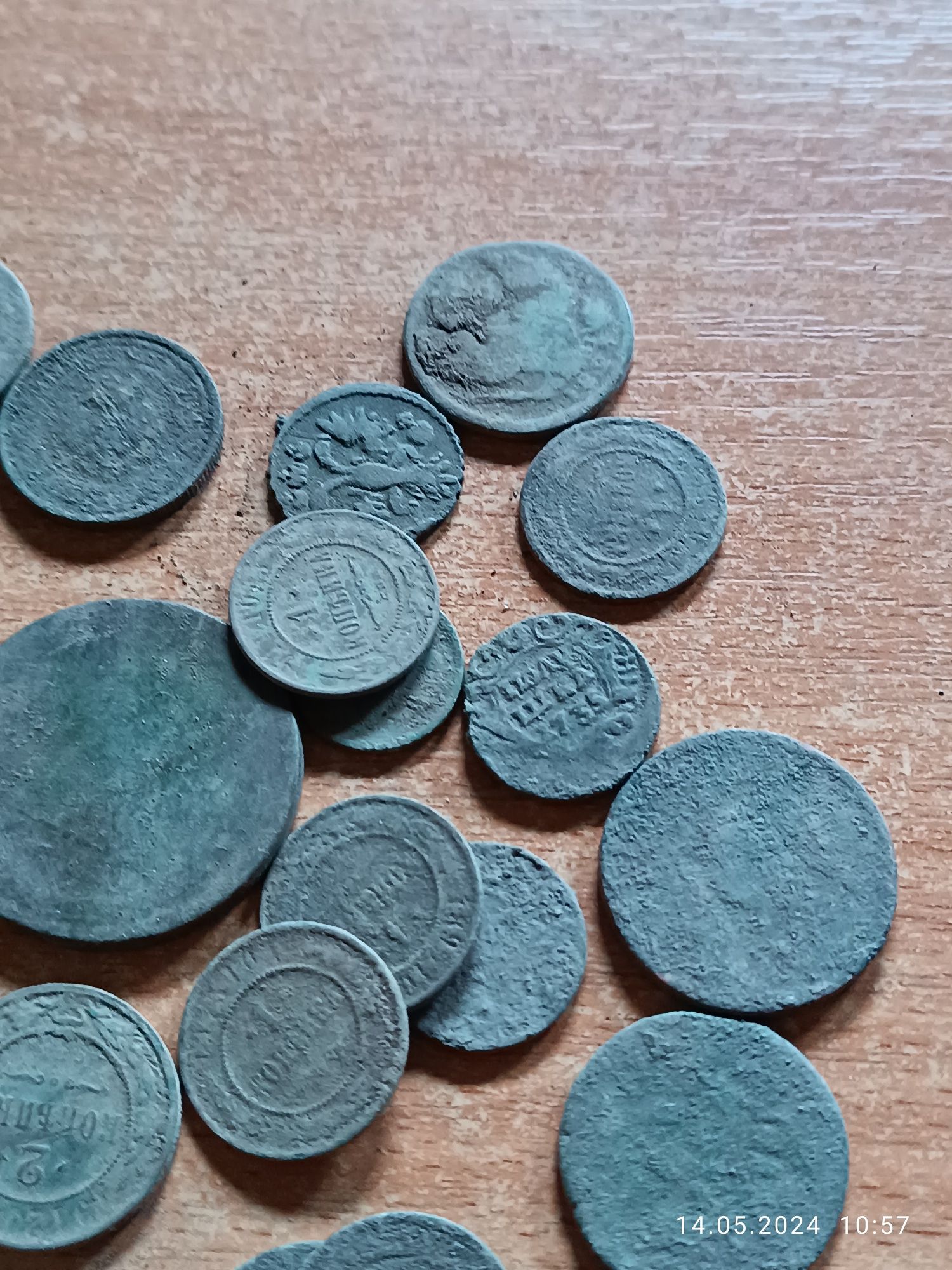 Продам царские монеты на реставрацию