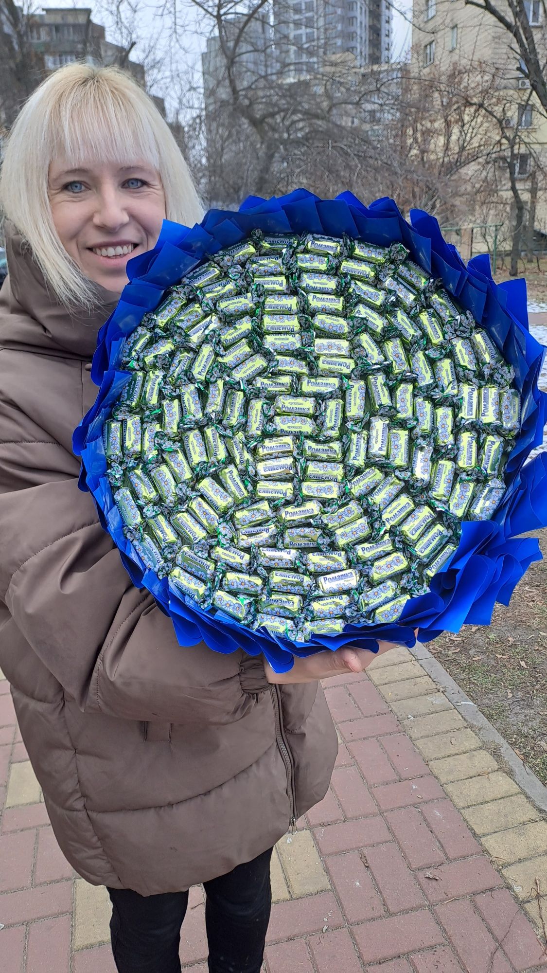 Букет з цукерок Ромашка