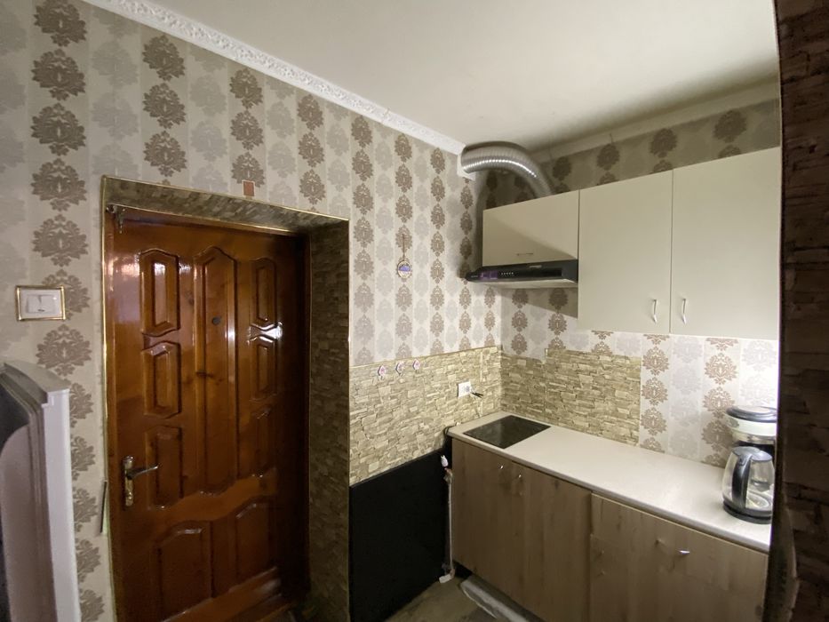 Здається в оренду кімната