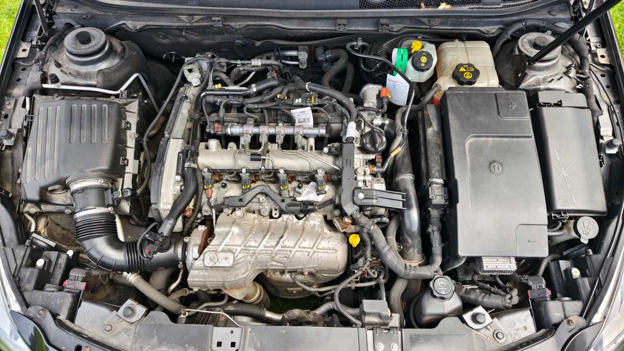 Opel Insignia 2011r 2.0cdti 131km uszkodzony silnik ( czytaj opis )