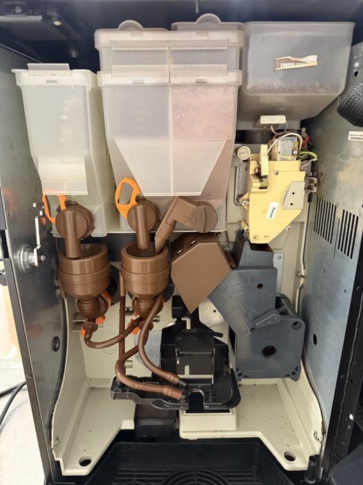 Ekspres gastronomiczny do kawy Saeco Heart of coffe