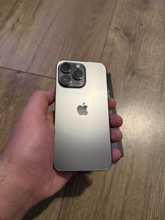 iPhone 13 Pro 256GB Graphite – Stan BDB, Etui MagSafe + Akcesoria