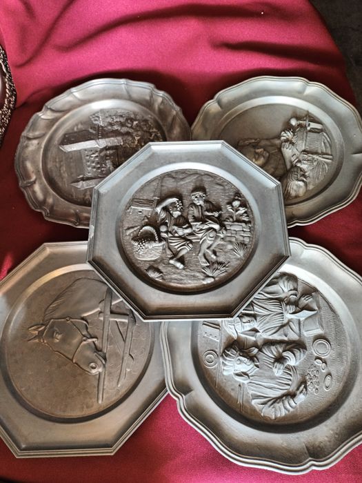 Pratos em estanho valor unitário