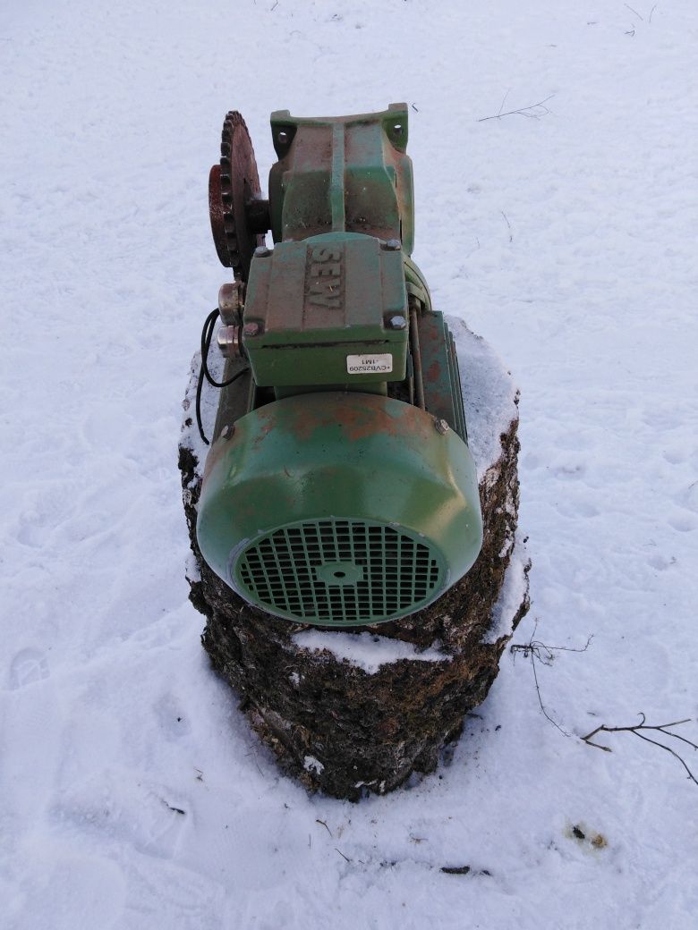 Silnik elektryczny 1,5Kw z przekładnią