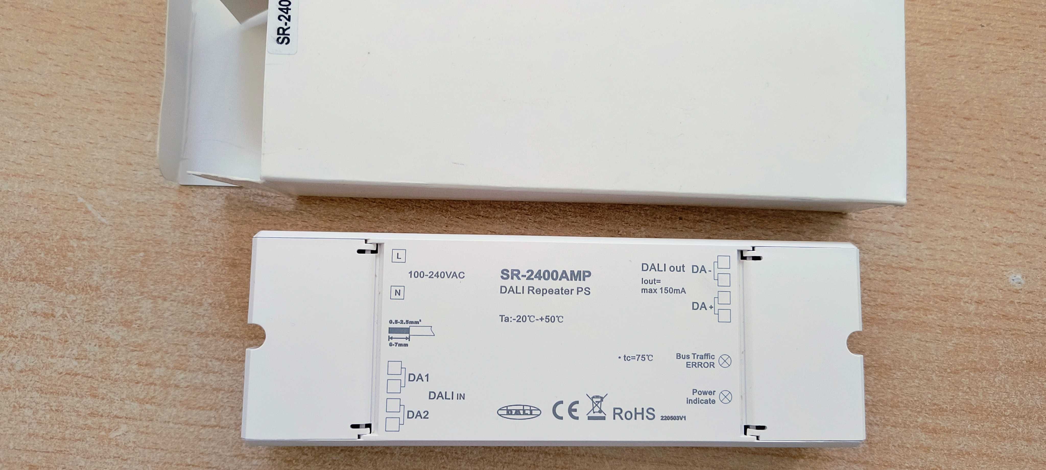 Wzmacniacz sygnału DALI SR-2400AMP