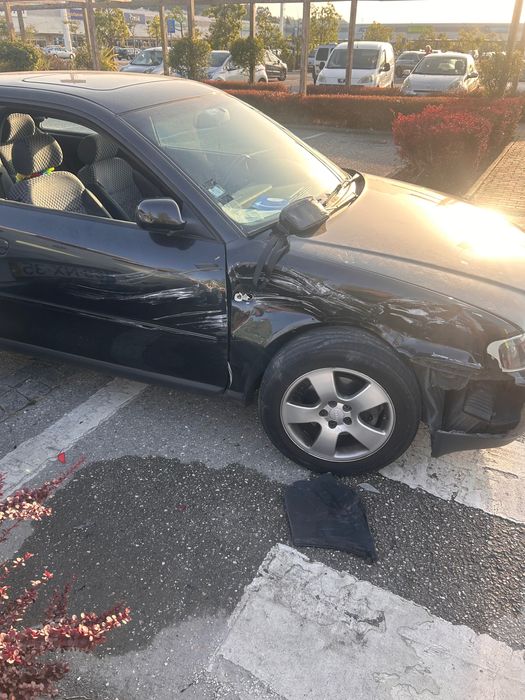 Audi A3 (acidentado)