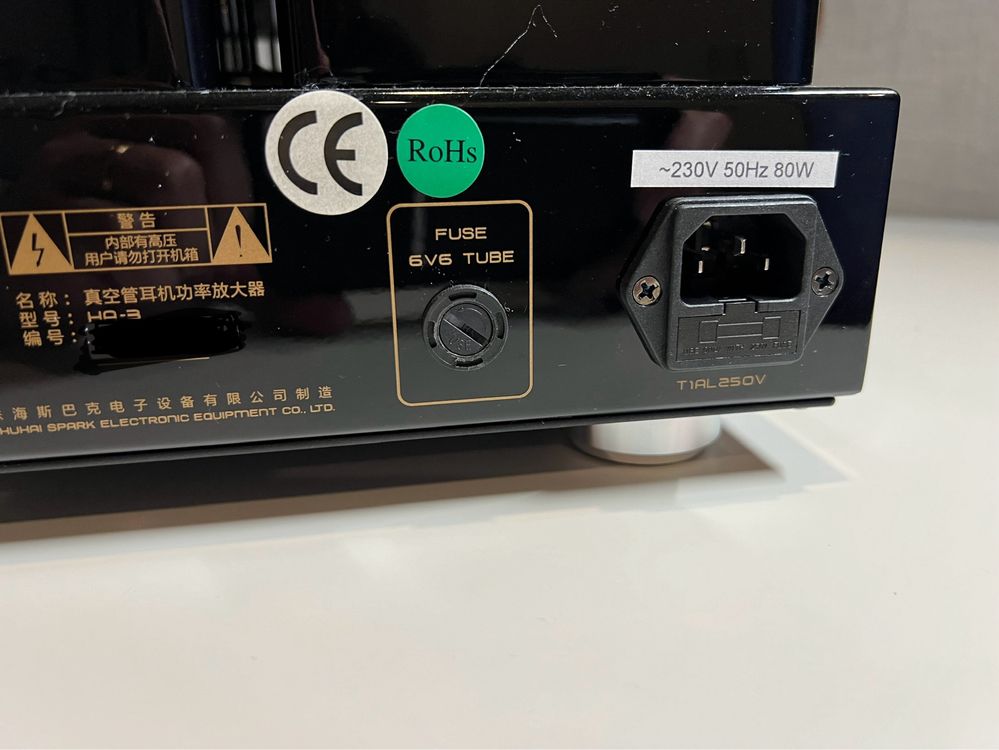 Cayin HA-3A - amplificador de válvulas para auscultadores