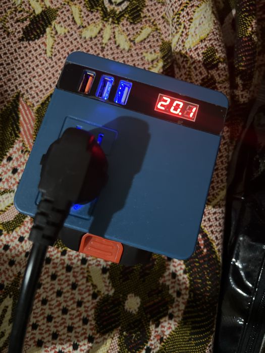 Зарядна станція 200Wh 220 вольт постійний струм