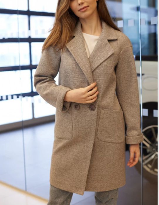 Пальто жіноче демісезонне