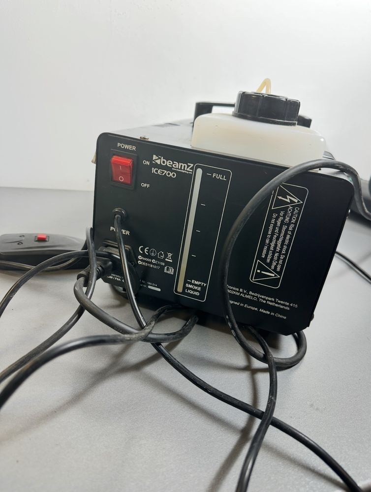 Wytwornica dymu - Liquid plus suchy lód - BEAMZ ICE 700 praktycznie no