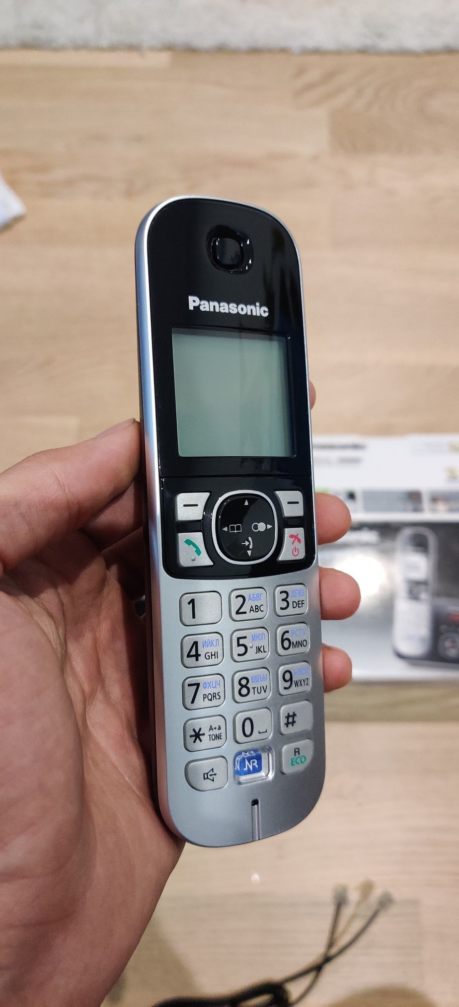 Телефон Panasonic dect kx-tg6821ua