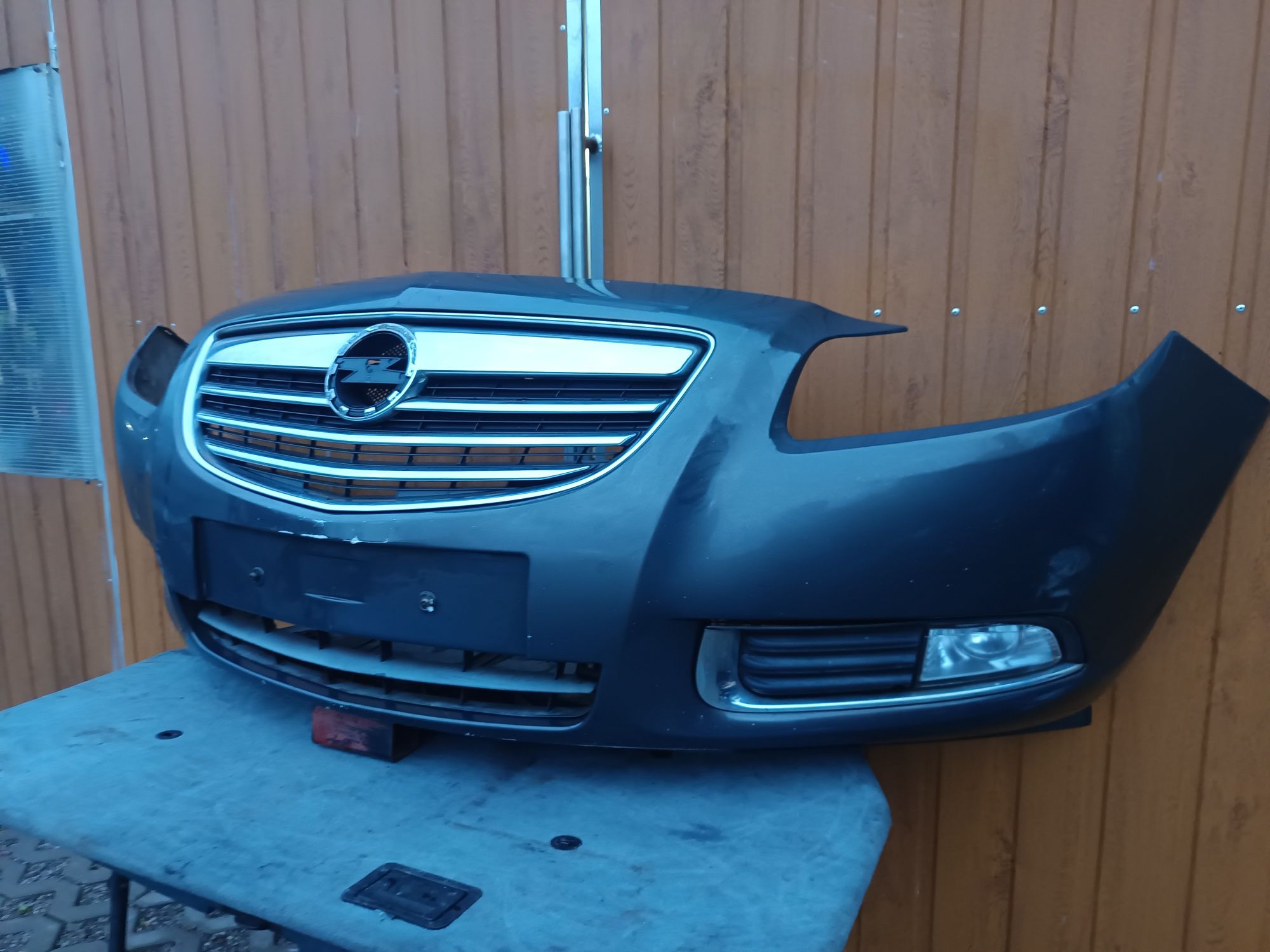 Opel Insignia Zderzak Przedni F-vat