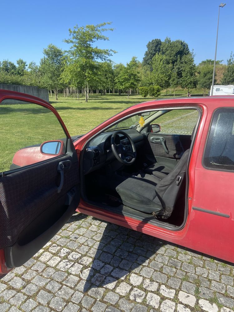 Opel Corsa Sport 1.4 - GASOLINA