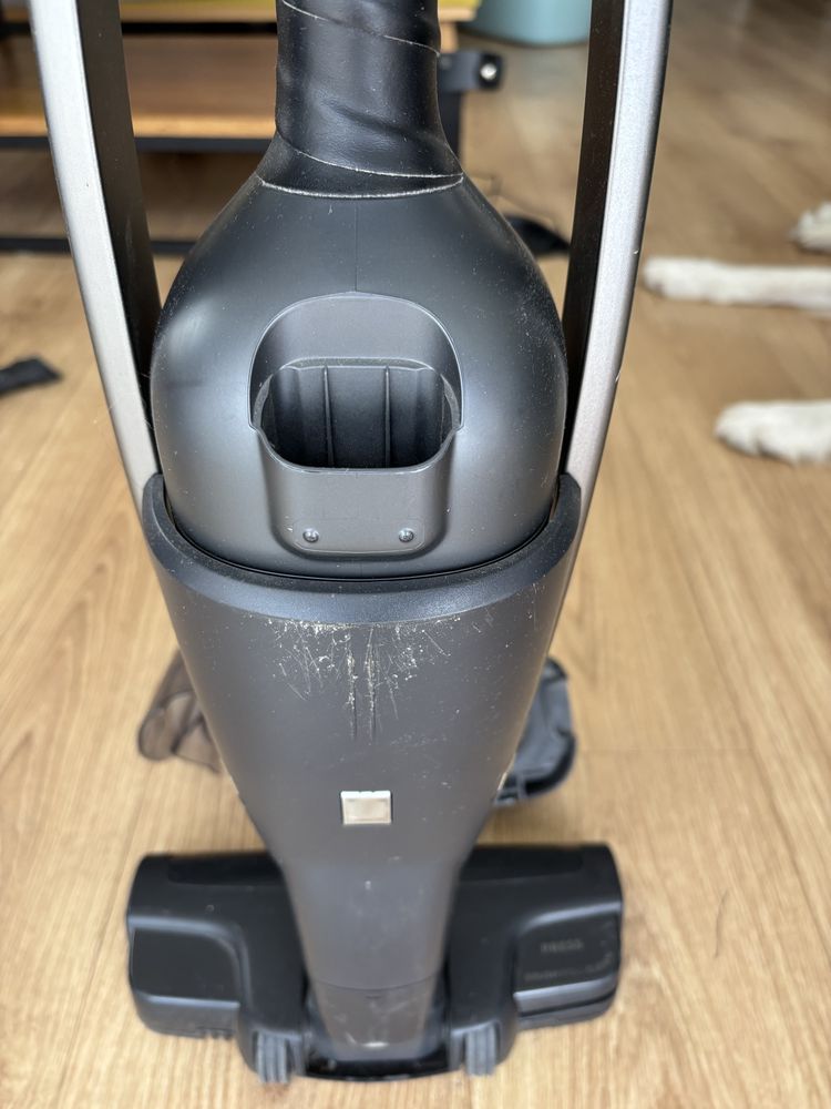 Odkurzacz bezprzewodowy Electrolux PURE Q9 Animal (uzywany)