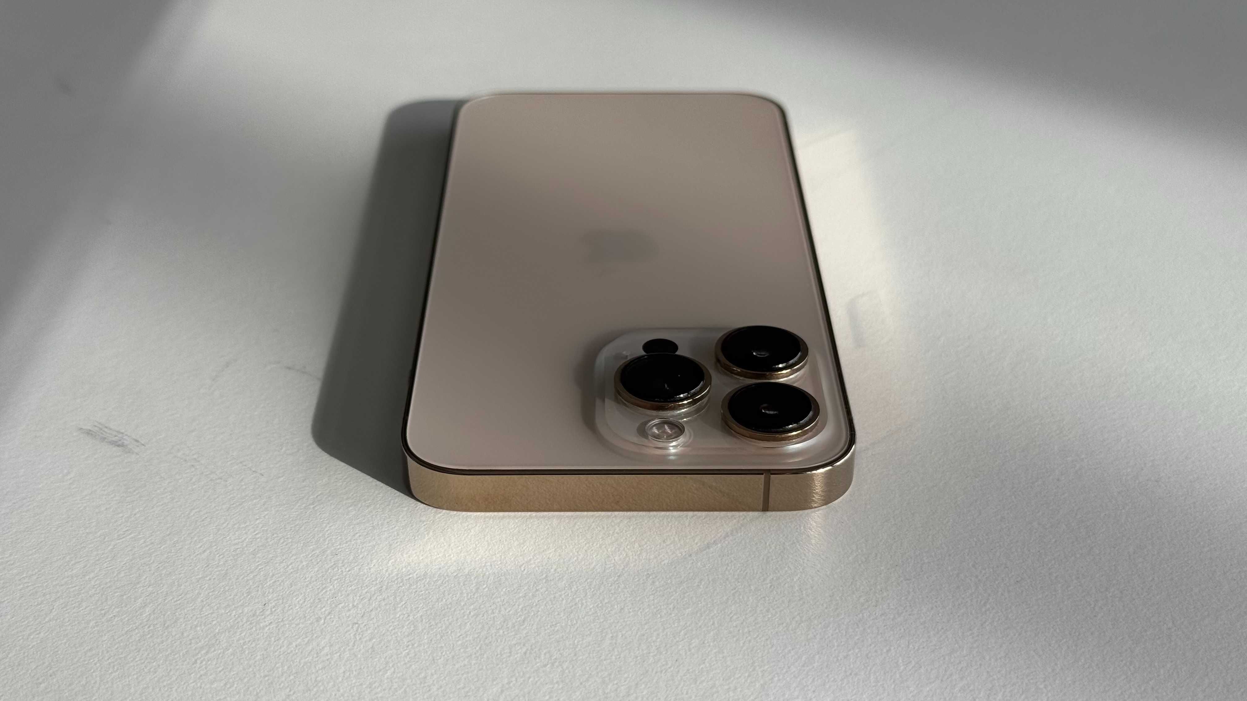 Apple iPhone 13 Pro (128GB) – Dourado