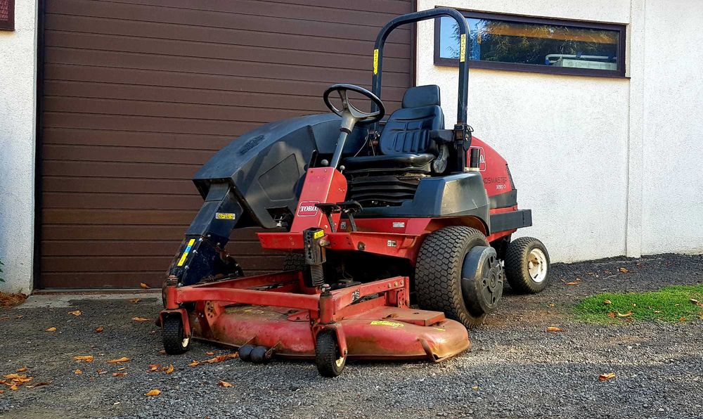 Toro kosisko hydrauliczny kosz na trawę komplet Hi-Lift 30356