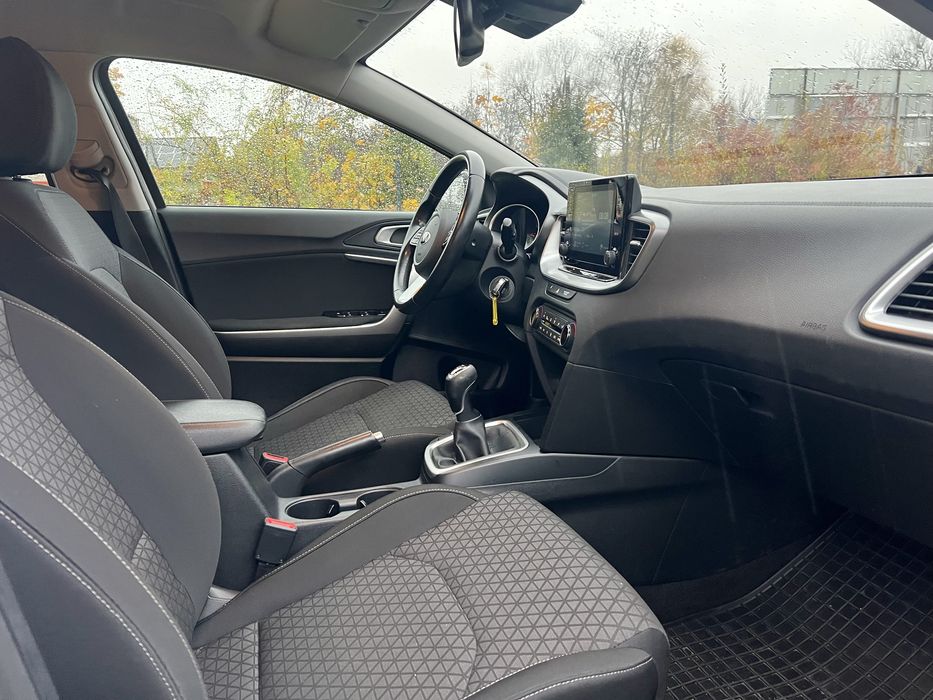 Kia Ceed Bezwypadkowy, Krajowy, 1 wł. Bogata wersja, Zadbany, -23% VAT