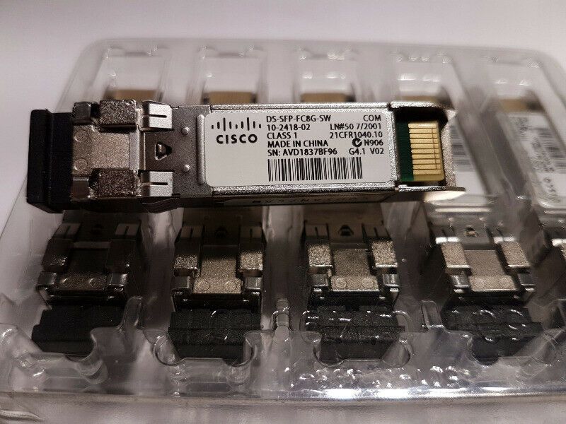 moduły FC FTLF8532P4BCV-QL Qlogic 32G Cisco DS-SFP-FC8G-SW