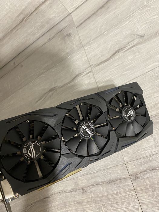 Asus RTX 2080 Ti Strix 11GB — ідеальна робота, не гріється