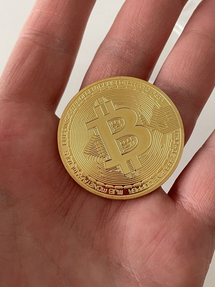 Moneta Bitcoin kolekcjonerska w kolorze złotym złota btc Koszalin