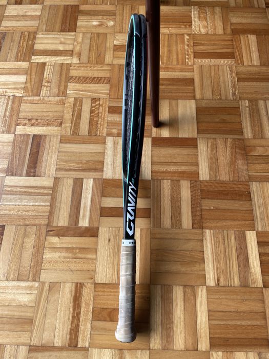 Raquete de ténis HEAD Gravity Junior OFERTA DO SACO