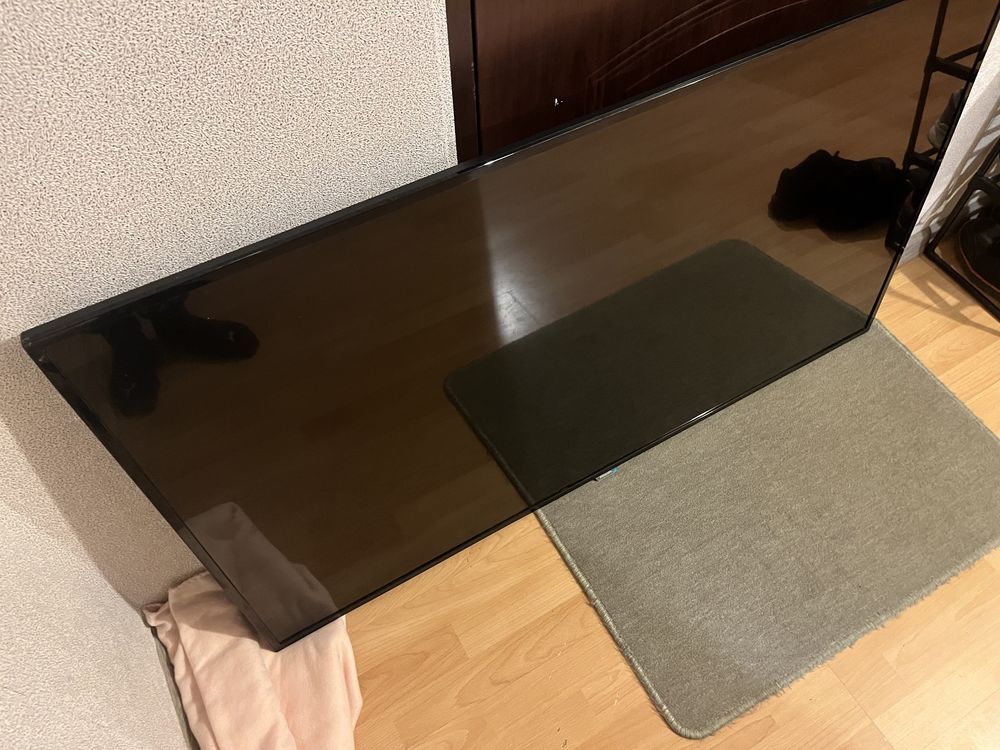 Telewizor Philips 55 cali, LED 4K UHD, cały, do naprawy