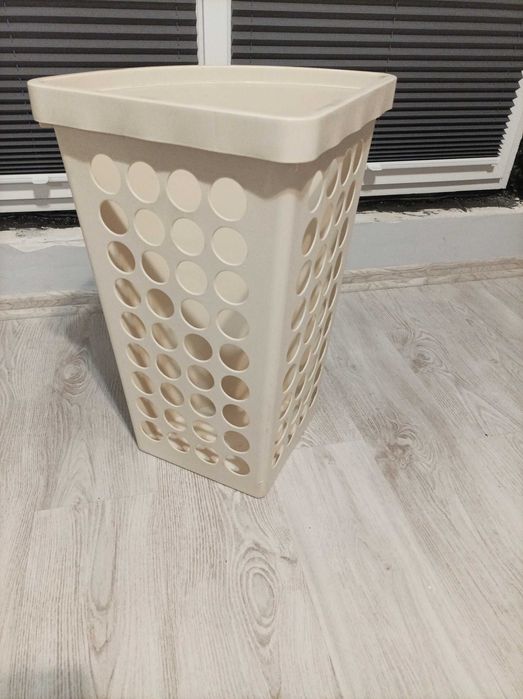 Sprzedam kosz na pranie