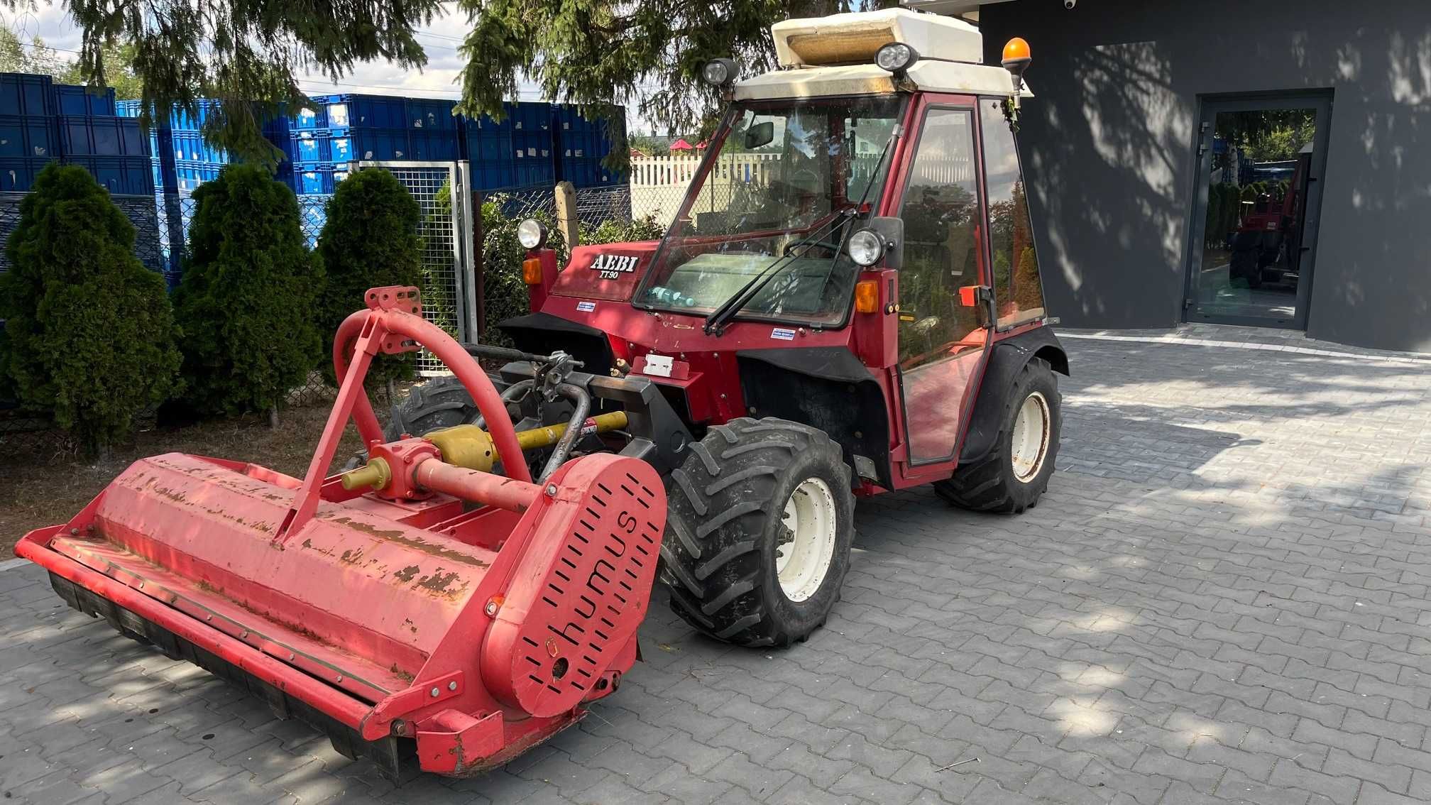 Traktor rolniczy górski AEBI TT 90 napęd 4x4 zaczep z przodu
