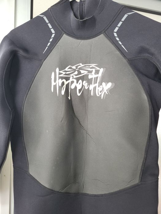 FATO WETSUIT HYPERFLEX L 3/2 vendo o troco