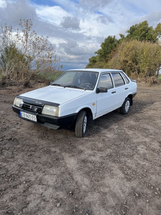 Продам ваз 21099