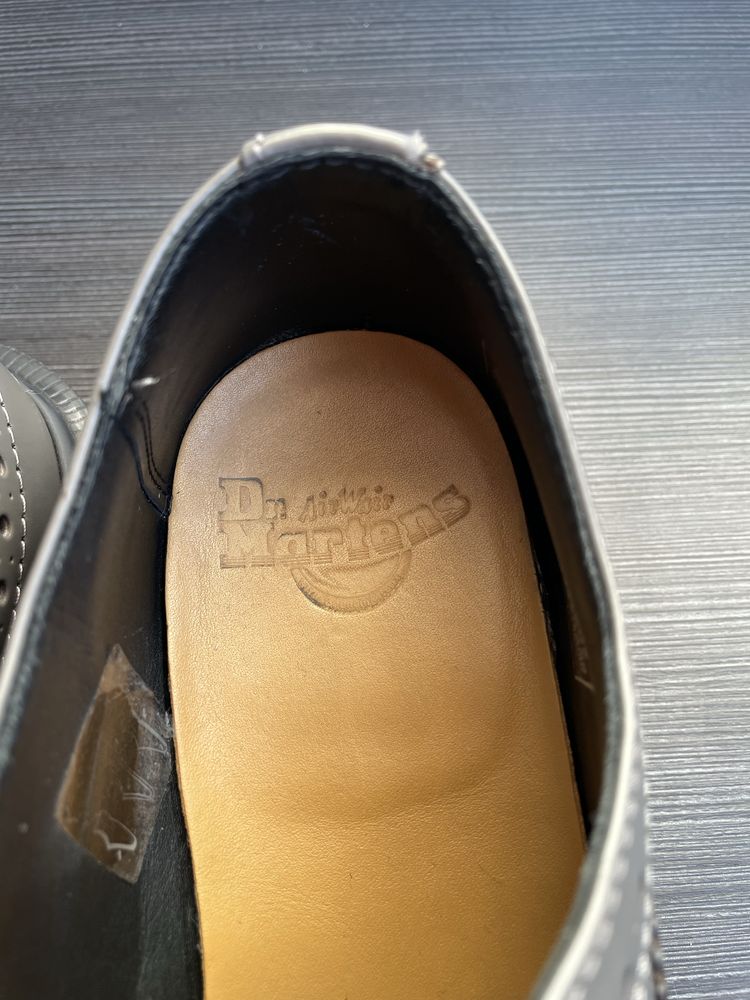 Дербі Dr Martens оригінал
