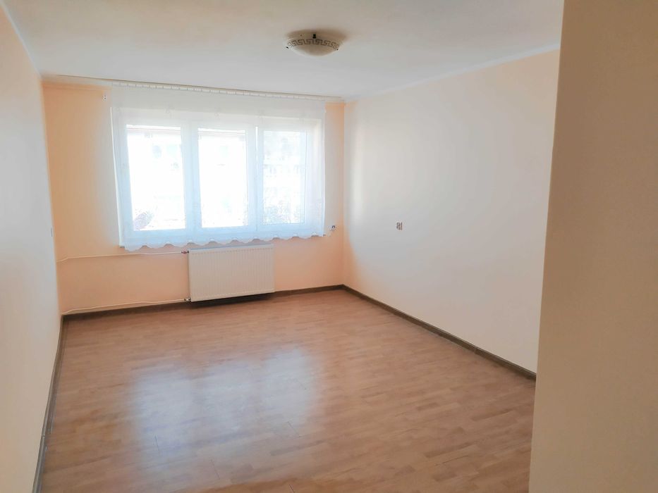 Przestronne, 2-pokojowe mieszkanie z widokiem na góry – ciche i jasne!