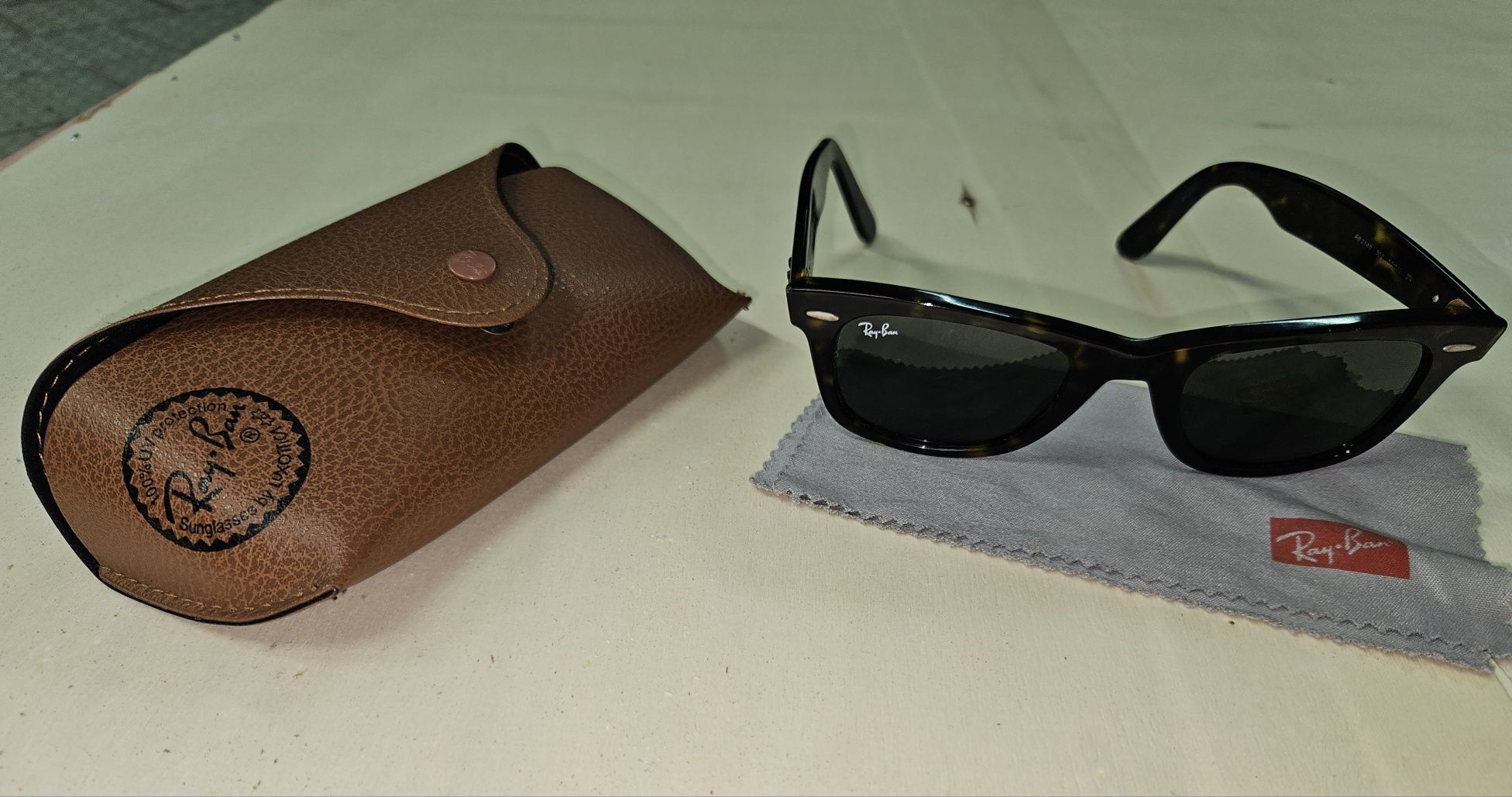 Oculos de sol Rayban ORIGINAIS Usados