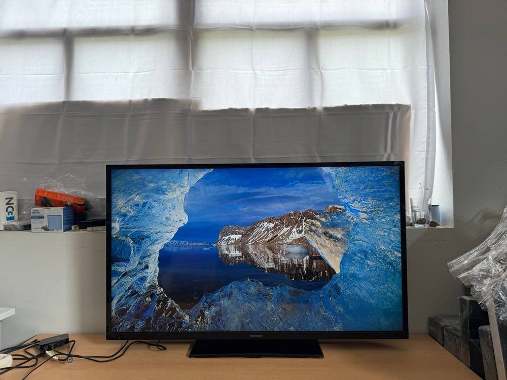 Телевізор Telefunken / 49” / Full HD / без Smart TV