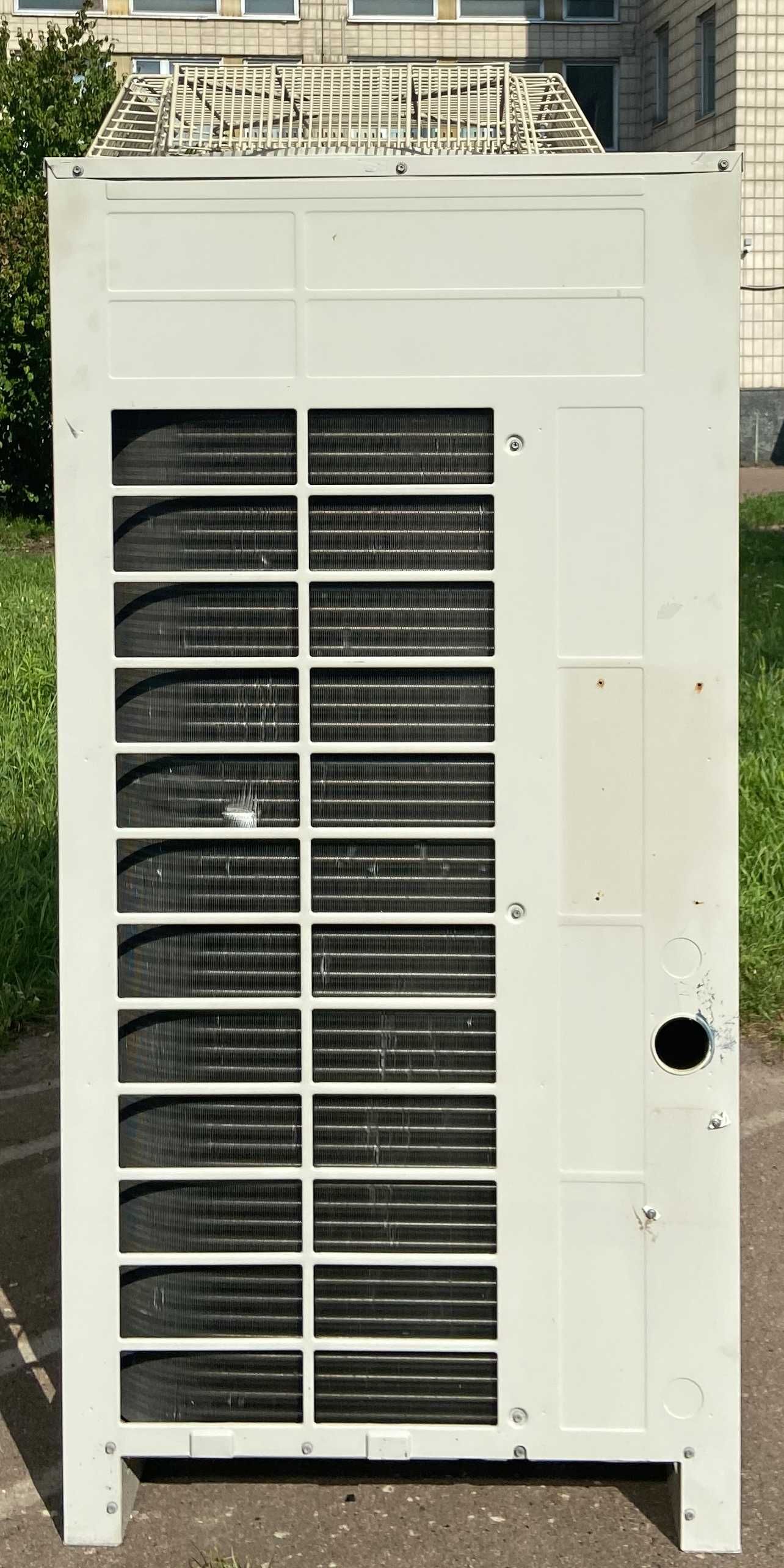 Наружный блок инверторный Daikin RXYQ18P тепловой насос (до 500м2)
