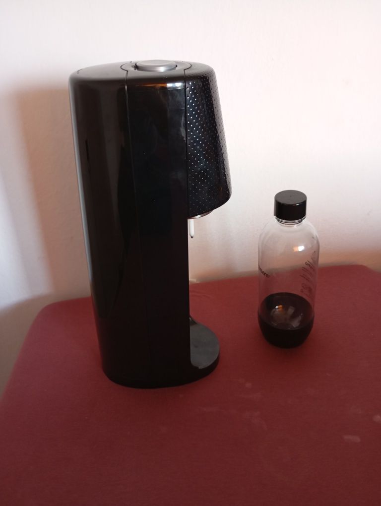 Saturator do wody sodastream