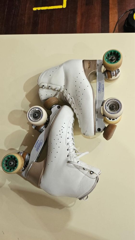 Patins em 2.ª mão