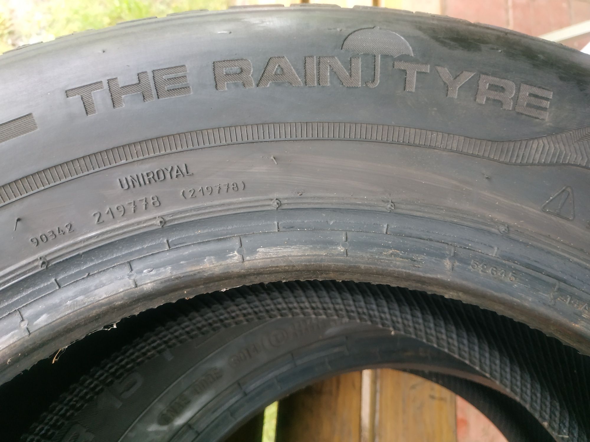 sprzedam 2 opony 195/65/15 T rain tire wzmacniane, deszczowe