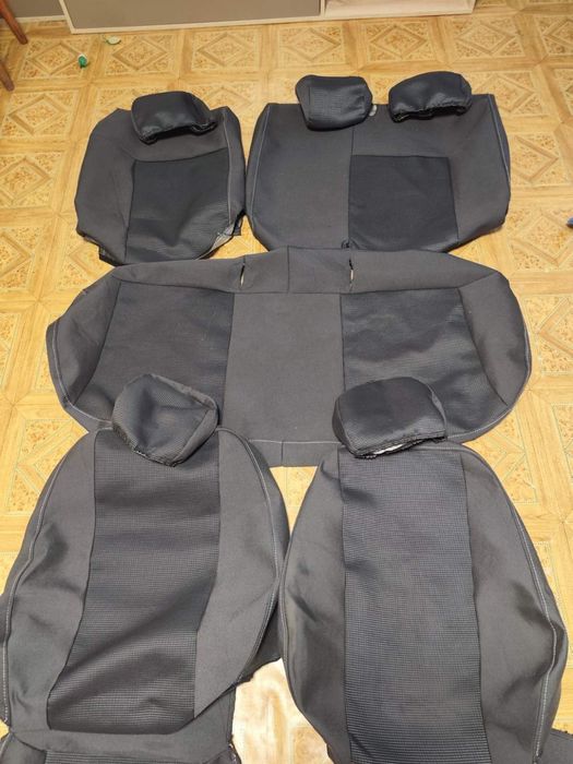 Автомобильны чехлы Opel Astra