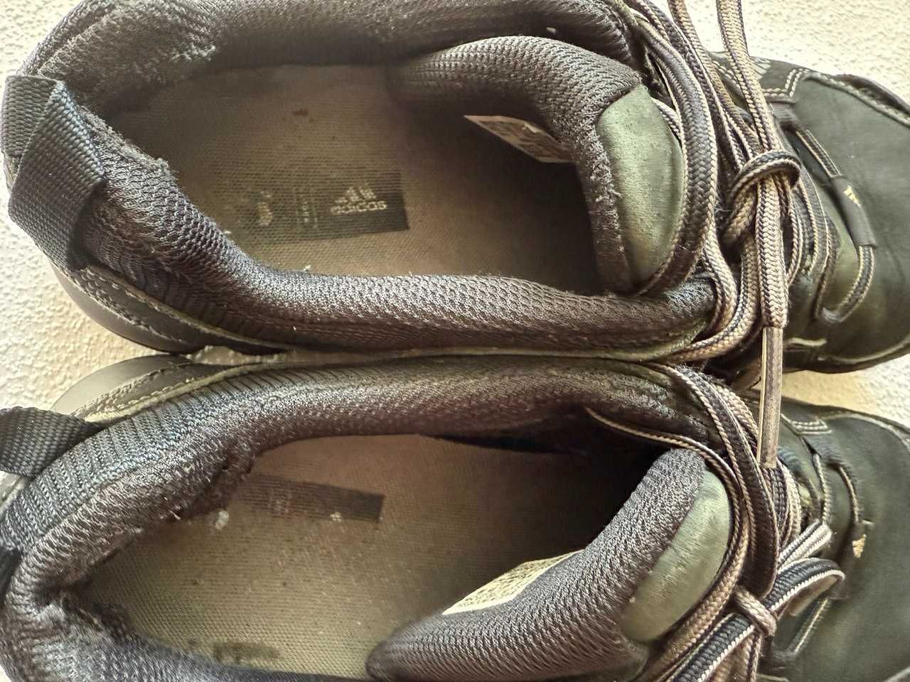 Adidas чоловічі кросівки